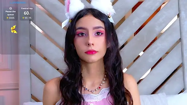 Sarah-Grace online show from 10/29/25, 02:47