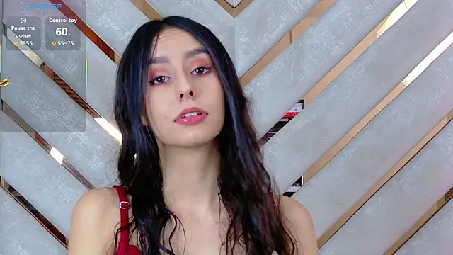 Sarah-Grace online show from 02/04/26, 01:22