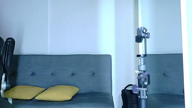 Snapshot of ALANNFERRER chatting on 02/04/26, 10:10 ALANNFERRER online show from 02/04/26, 10:10