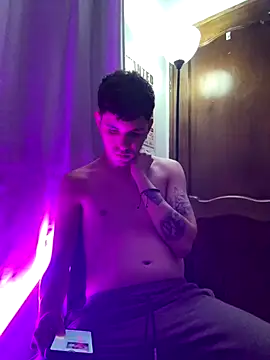 Matteo12  online show from 10/08/25, 06:33