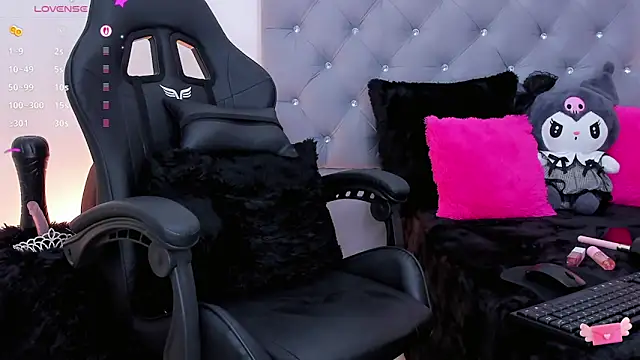 jazlyn G online show from 04/09/26, 06:19