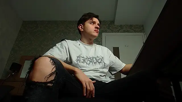 FelixStarkk online show from 11/21/25, 05:39