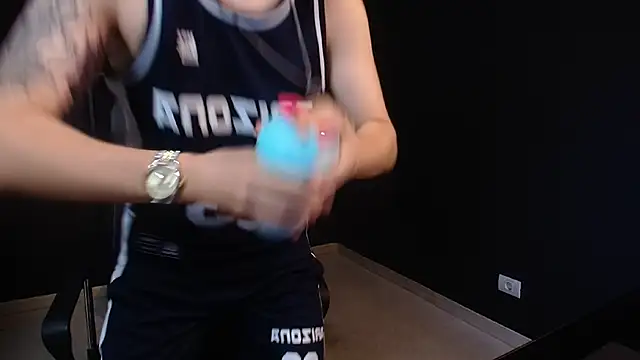 FelixStarkk online show from 06/19/26, 04:28