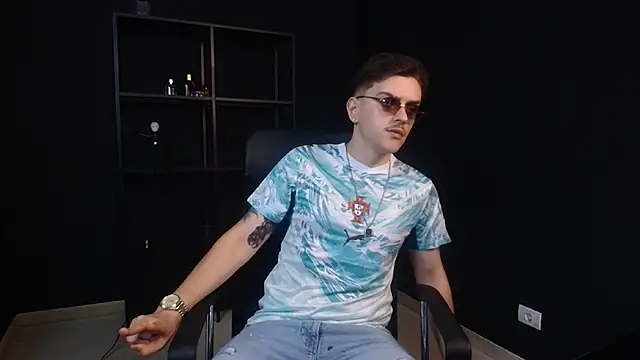FelixStarkk online show from 06/23/26, 04:32