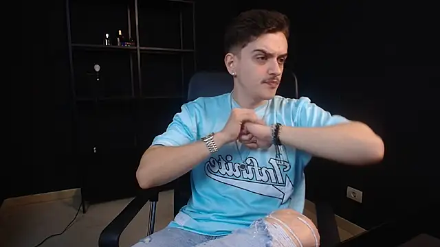 FelixStarkk online show from 07/01/26, 05:09