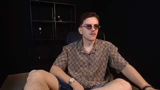 FelixStarkk online show from 07/07/26, 07:23