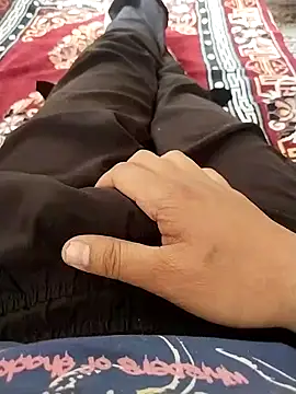 zorhotty online show from 11/23/25, 08:25