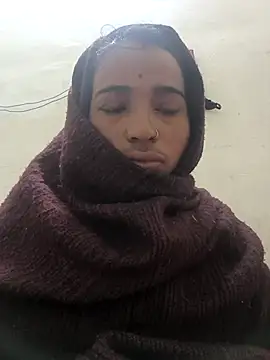 Snapshot of Hot_raaani chatting on 01/06/26, 11:18 Hot raaani online show from 01/06/26, 11:18