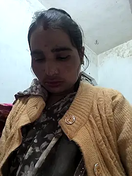 Hot raaani online show from 02/01/26, 04:05