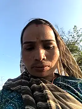 Hot raaani online show from 02/06/26, 11:13