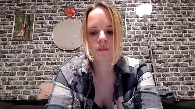 SexyMilf 37 online show from 04/18/26, 08:42