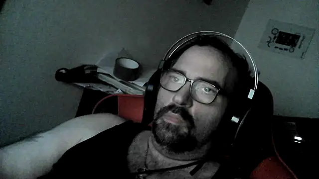 Snapshot of Big-Man-Thomas chatting on 07/19/26, 04:49 Big-Man-Thomas online show from 07/19/26, 04:49