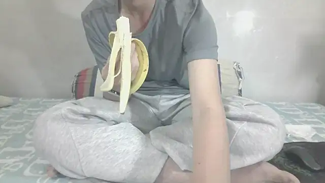 Stitchsandra online show from 12/01/25, 12:32