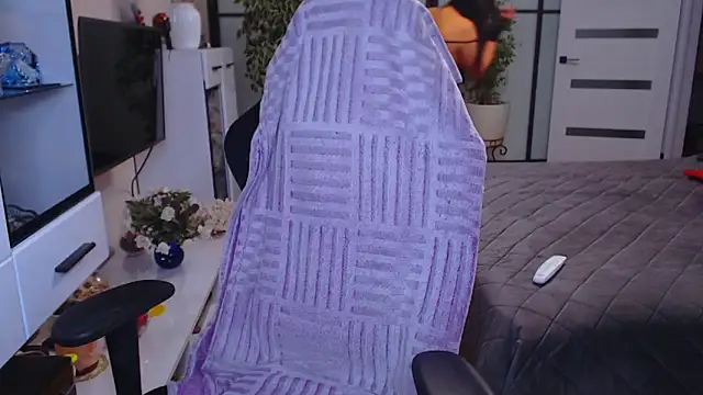 Anna Blare online show from 02/07/26, 05:11