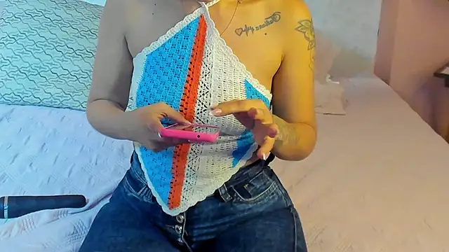 Emilly Beaumont online show from 09/18/25, 01:24