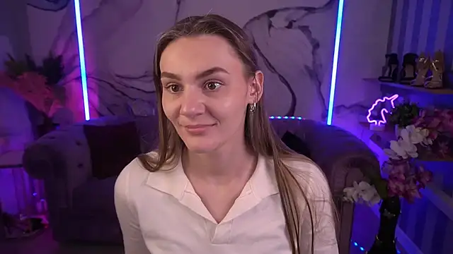 DiamondGoldie online show from 09/26/25, 01:37