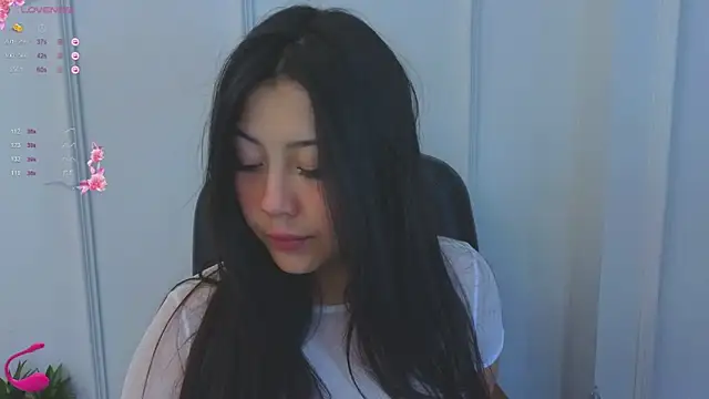 Kuro Ren online show from 11/10/25, 01:54