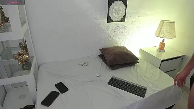 MafeStar777 online show from 11/27/25, 02:41