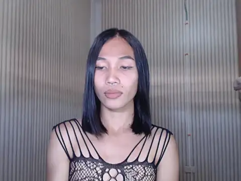 Urfucking khloe1 online show from 02/11/26, 12:04