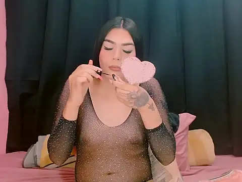  crystal23  online show from 01/11/26, 04:50