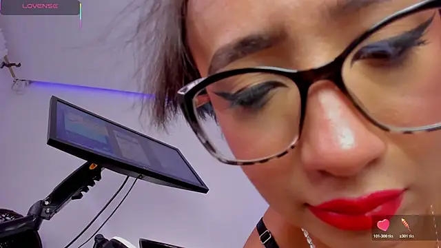 eva rain  online show from 02/26/26, 08:08