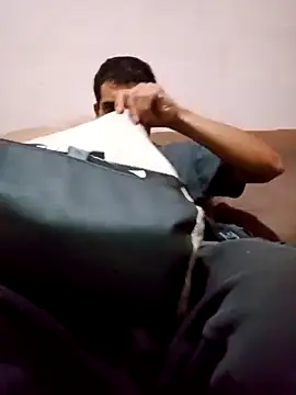 Golonzo1996 online show from 10/08/25, 10:51