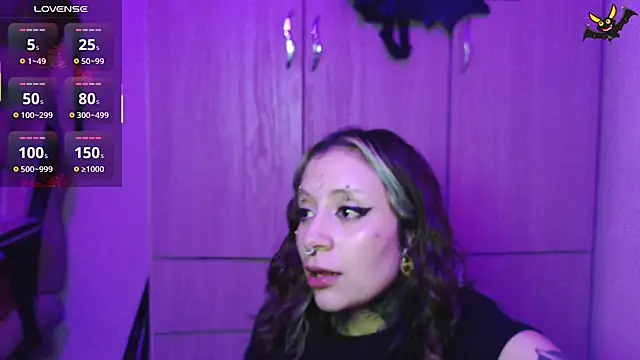 vainilla doll online show from 04/08/26, 02:33