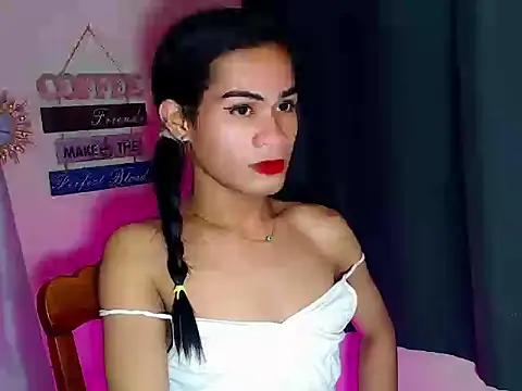 bellalot online show from 12/19/25, 07:37