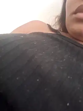 jujuhpimenta online show from 09/16/25, 03:35