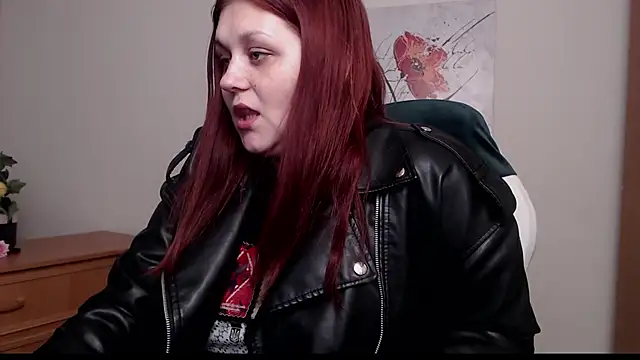 Alisawoods  online show from 03/08/26, 01:48