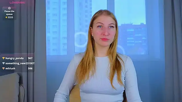 LorettaGladman online show from 09/26/25, 04:05