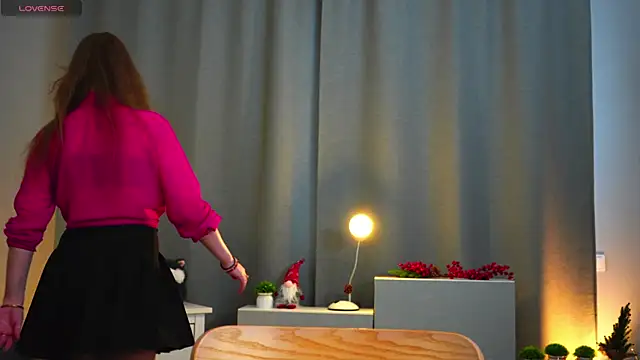 LorettaGladman online show from 04/11/26, 04:06