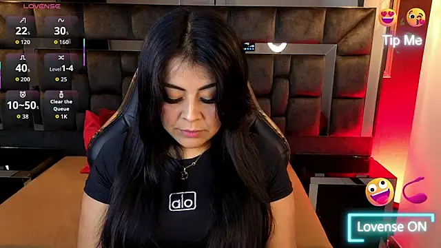 Aniajoness  online show from 03/21/26, 04:17