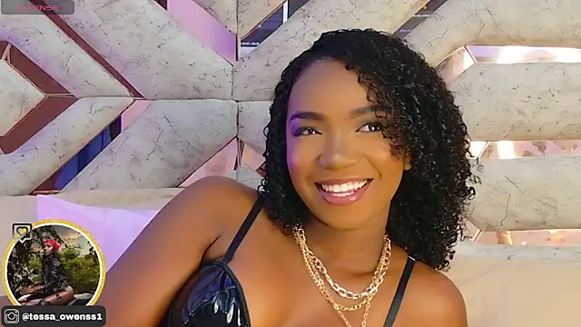 Tessa Owenss online show from 03/15/26, 09:43
