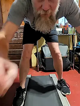 sizableunicorn7 online show from 11/19/25, 10:54