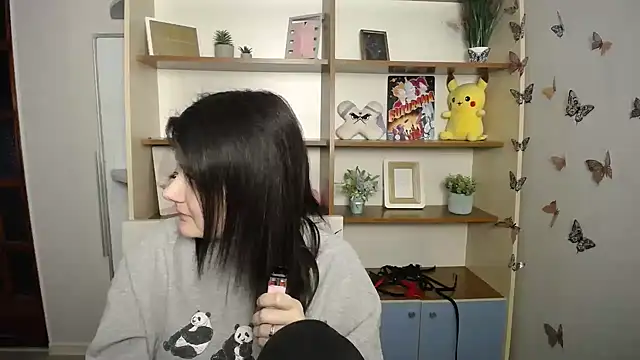 Katrin kiss  online show from 04/10/26, 11:26