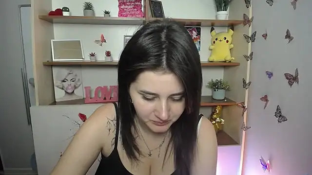 Snapshot of Katrin_kiss_ chatting on 06/15/26, 11:56 Katrin kiss online show from 06/15/26, 11:56