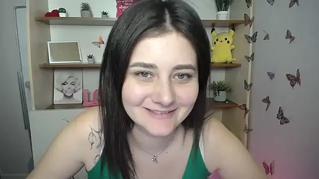 Snapshot of Katrin_kiss_ chatting on 07/06/26, 12:35 Katrin kiss online show from 07/06/26, 12:35