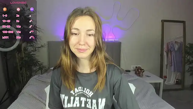 Luna G0ld online show from 09/27/25, 11:54