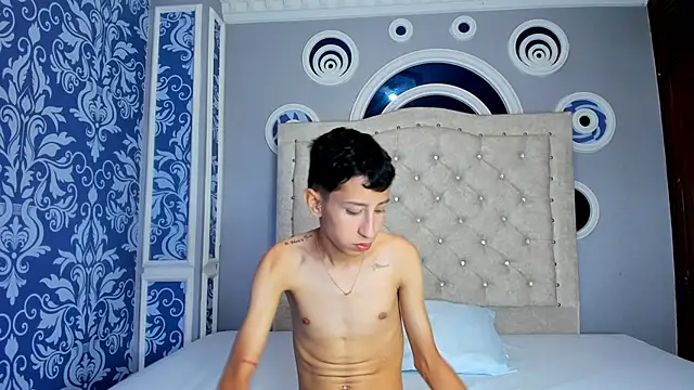 spicyslim  online show from 11/04/25, 02:43