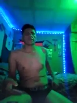 Juniorharo1982 online show from 03/17/26, 07:55