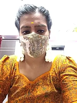 Snapshot of Tamil-Meenu12 chatting on 05/17/26, 05:38 Tamil-Meenu12 online show from 05/17/26, 05:38