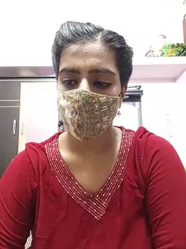 Snapshot of Tamil-Meenu12 chatting on 05/24/26, 07:13 Tamil-Meenu12 online show from 05/24/26, 07:13