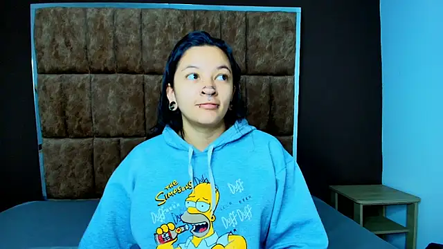 Kitty ravee online show from 10/06/25, 01:03