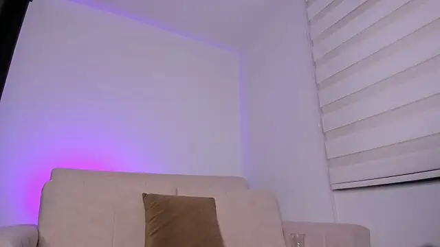 arianna 000 online show from 06/29/26, 12:27