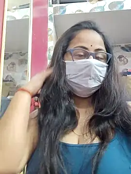 nisha 1110 online show from 02/01/26, 06:17