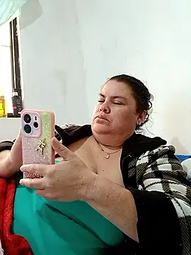 yaneth  online show from 01/14/26, 01:06