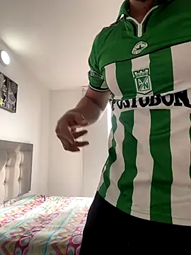 Snapshot of Apolo0608 chatting on 10/15/25, 12:49 Apolo0608 online show from 10/15/25, 12:49