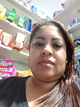 Snapshot of Karla_hilton1 chatting on 10/19/25, 03:40 Karla hilton1 online show from 10/19/25, 03:40