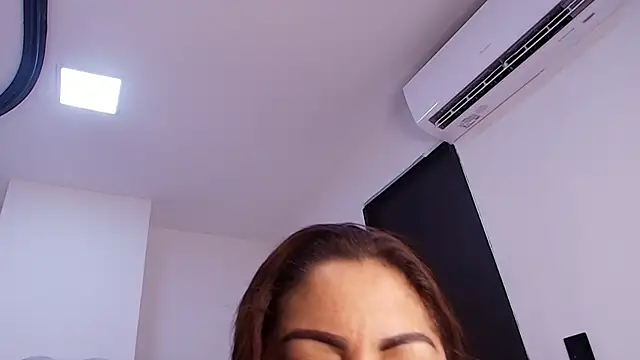 Karla hilton1 online show from 05/27/26, 11:51